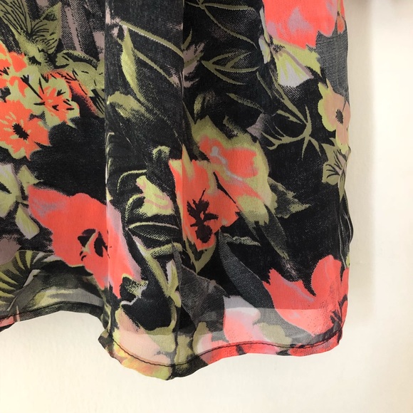 Brand New Floral Print Dress Shirt - Picture 8 of 8